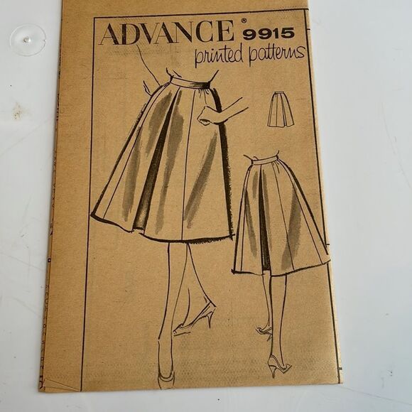 Vtg 60s Advance uncut misses skirt sewing pattern - Picture 3 of 4